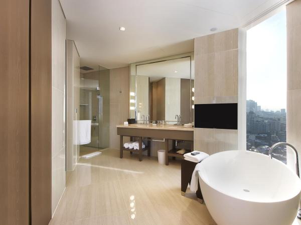 Hotel Entra Gangnam : photo 9 de la chambre suite panoramique