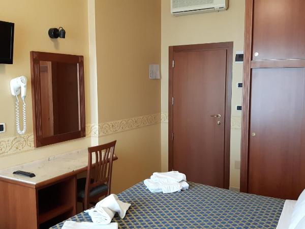 Hotel Grifone : photo 4 de la chambre chambre triple