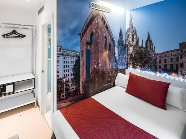 Catalonia Avinyo : photo 1 de la chambre chambre simple