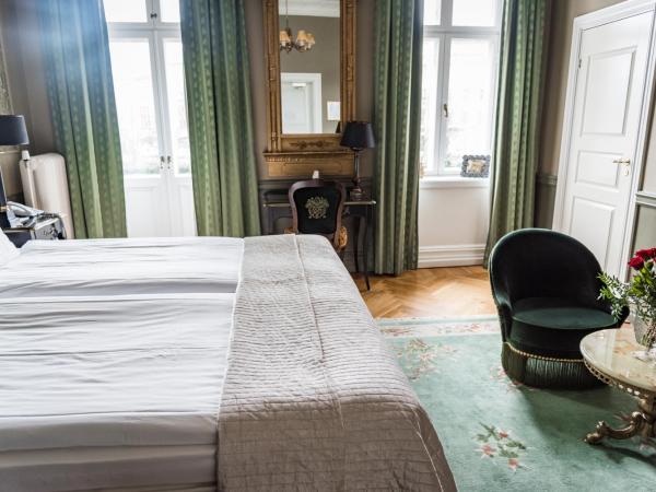 Hotel Eggers : photo 3 de la chambre chambre double supérieure avec balcon