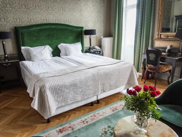 Hotel Eggers : photo 2 de la chambre chambre double supérieure avec balcon