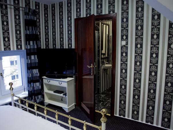 Matejki 8 : photo 2 de la chambre chambre double avec lit king-size