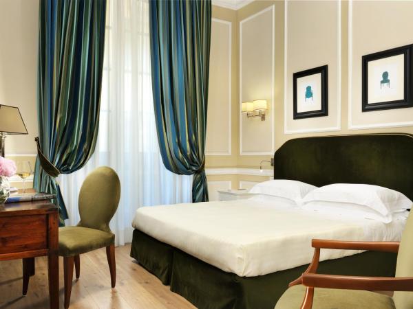 FH55 Hotel Calzaiuoli : photo 1 de la chambre chambre double ou lits jumeaux prestige
