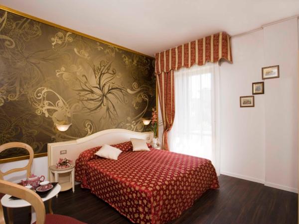 Hotel Apollo : photo 1 de la chambre suite junior