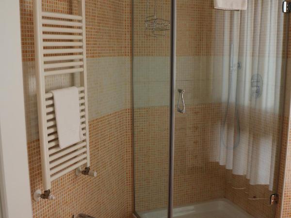 Hotel La Madonnina : photo 6 de la chambre petite chambre double