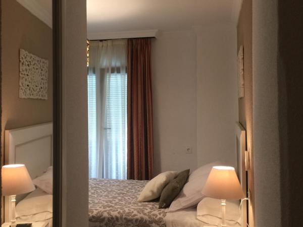 Pension Zurita : photo 1 de la chambre chambre triple confort