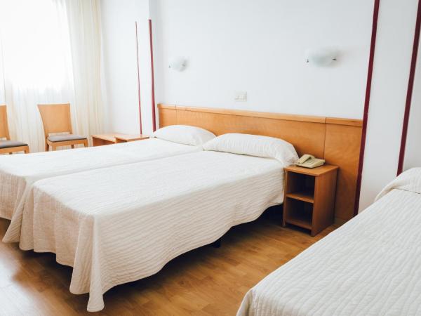 Hotel Teremar : photo 5 de la chambre chambre triple Économique