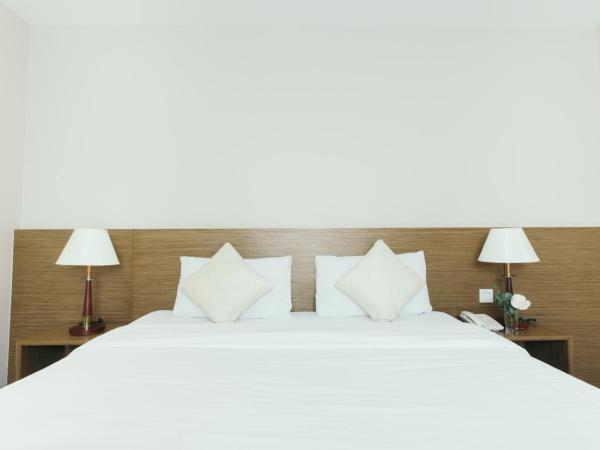 Thomson Residence Hotel : photo 1 de la chambre chambre double standard (1 grand lit)