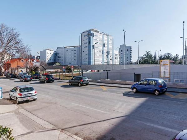 Sky Hostel : photo 2 de la chambre lit dans dortoir mixte de 4 lits