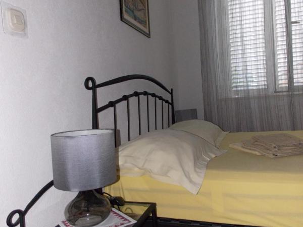 Guesthouse Villa Klaic : photo 6 de la chambre chambre double avec salle de bains privative