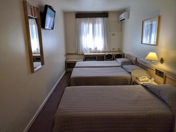 Trevi Hotel e Business : photo 6 de la chambre chambre triple deluxe