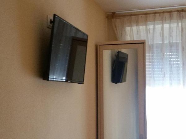 Hostal Hispanico I : photo 7 de la chambre chambre lits jumeaux