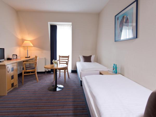 ACHAT Hotel Dresden Elbufer : photo 4 de la chambre chambre simple affaires