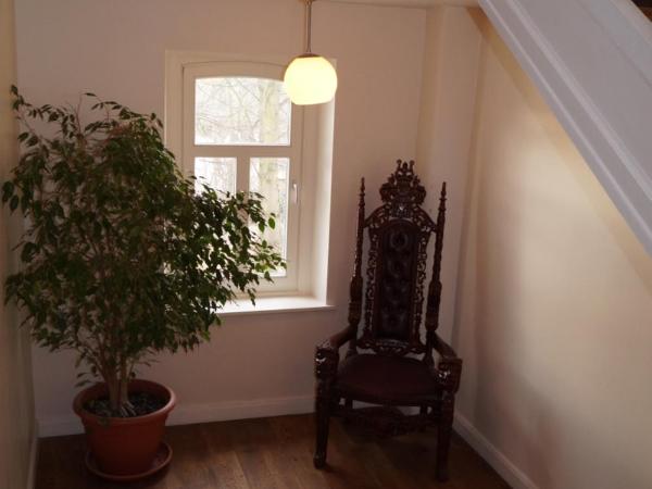 MY-BED Hamburg : photo 5 de la chambre chambre triple avec salle de bains privative