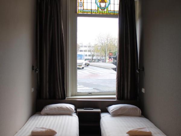 Blossoms City Hotel : photo 1 de la chambre chambre lits jumeaux standard