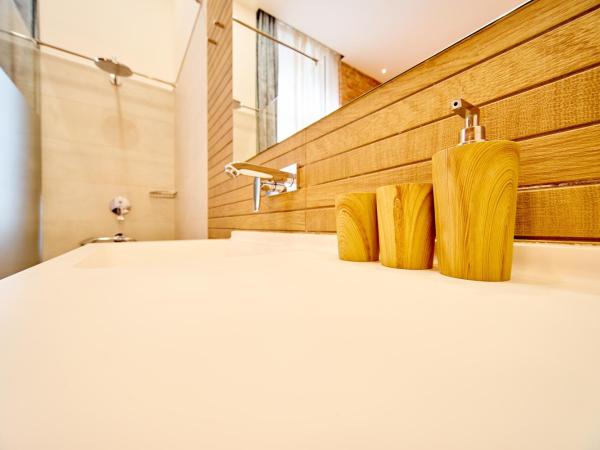 Indigo Centar : photo 6 de la chambre chambre lit queen-size deluxe