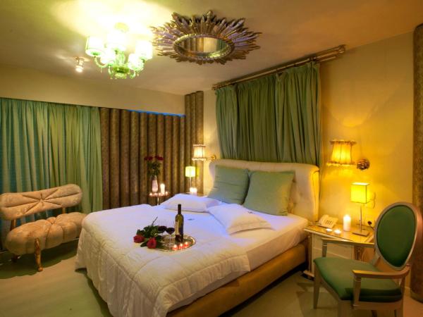 The Crystal Blue Hotel : photo 3 de la chambre chambre double deluxe