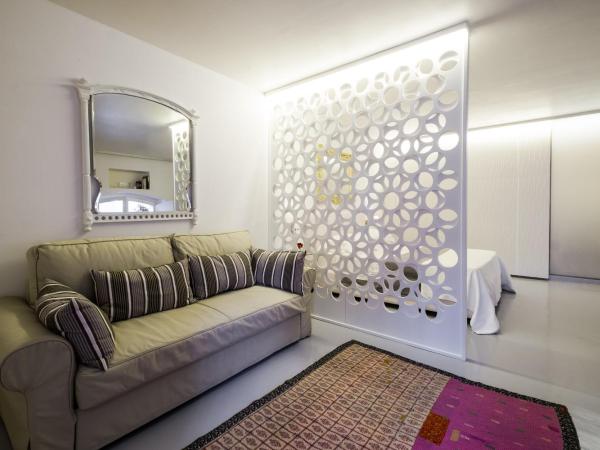 BB 22 Charming Rooms & Apartments : photo 1 de la chambre chambre quadruple deluxe