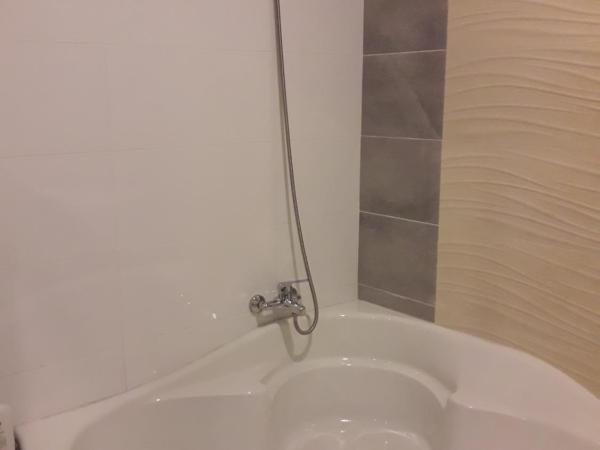 De Benz Inn : photo 8 de la chambre suite deluxe avec lit king-size