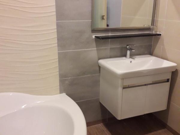 De Benz Inn : photo 7 de la chambre suite deluxe avec lit king-size