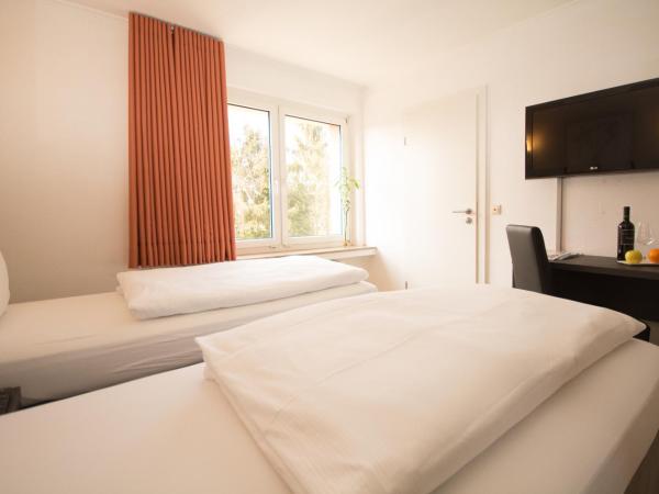 BIVIUS Hotel Restaurant Luxembourg : photo 7 de la chambre chambre lits jumeaux standard