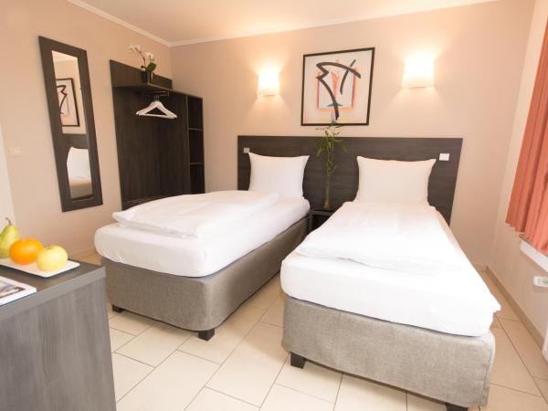 BIVIUS Hotel Restaurant Luxembourg : photo 5 de la chambre chambre lits jumeaux standard