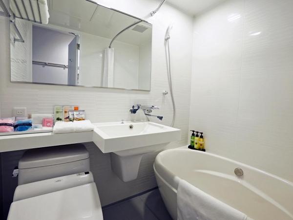 La'gent Hotel Osaka Bay : photo 3 de la chambre chambre double - non-fumeurs