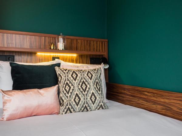 Linden Hotel : photo 10 de la chambre petite chambre double