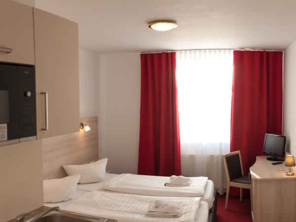 Apart Hotel Ferdinand Berlin : photo 2 de la chambre studio avec kitchenette