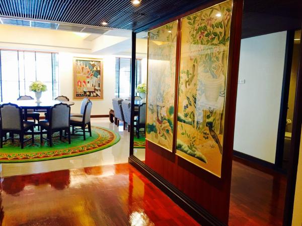 Indra Regent Hotel : photo 3 de la chambre suite résidentielle