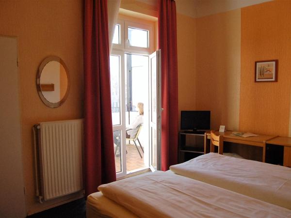 Hotel Graf Pückler : photo 2 de la chambre chambre double