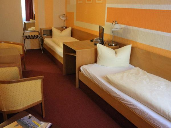 Hotel Graf Pückler : photo 9 de la chambre chambre double
