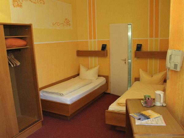 Hotel Graf Pückler : photo 6 de la chambre chambre double