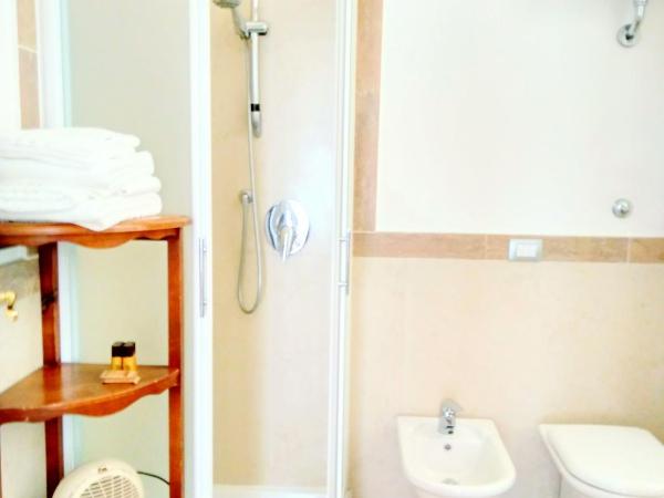 Gourmet B&B Villa Landucci : photo 10 de la chambre chambre deluxe double ou lits jumeaux