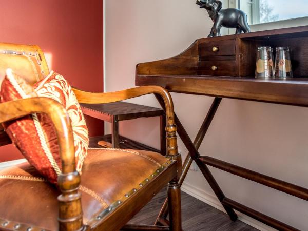 Villa Jokivarsi Bed & Breakfast : photo 3 de la chambre chambre simple avec salle de bains commune