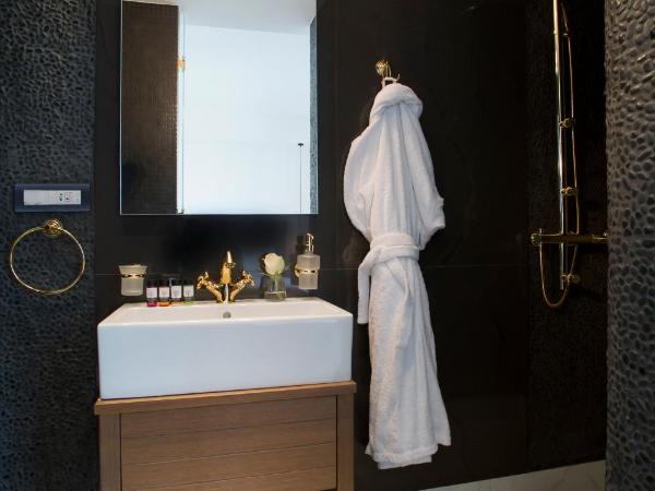 NLH FIX | Neighborhood Lifestyle Hotels : photo 6 de la chambre suite mansardée - vue sur l'acropole