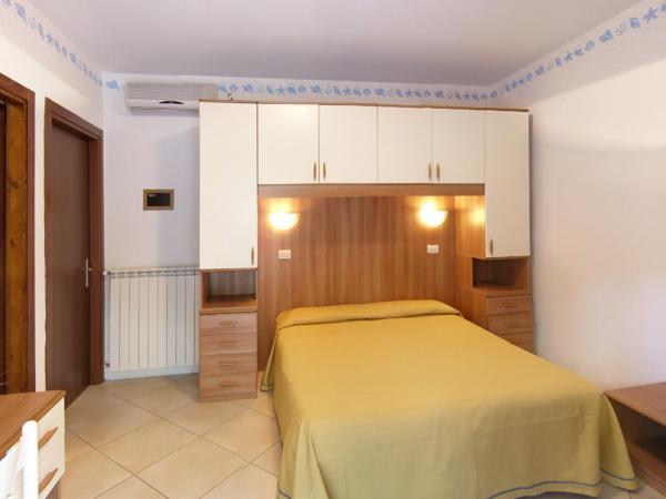 Hotel Germania : photo 1 de la chambre chambre quadruple - bâtiment séparé