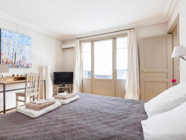 1 Square du Docteur Blanche - Paris 16 : photo 8 de la chambre appartement deluxe