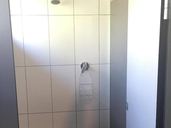 Backpackers Inn On The Beach : photo 3 de la chambre lit dans dortoir mixte de 4 lits (18-35 ans uniquement)