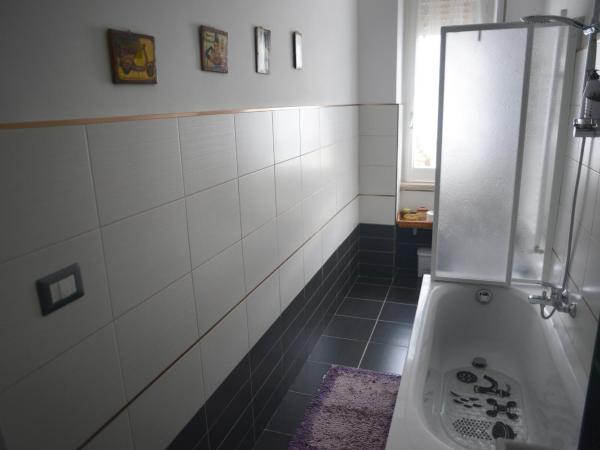 La Casa Di Nina : photo 1 de la chambre chambre double avec salle de bains privative extérieure