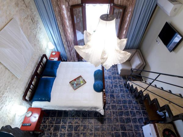 Smaragdi Boutique Hotel : photo 6 de la chambre chambre de luxe - vue sur mer - en duplex