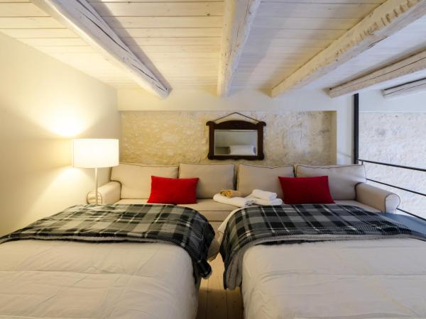 Smaragdi Boutique Hotel : photo 8 de la chambre chambre de luxe - vue sur mer - en duplex