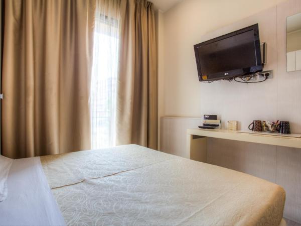 Ferretti Beach Hotel : photo 7 de la chambre chambre double ou lits jumeaux classique