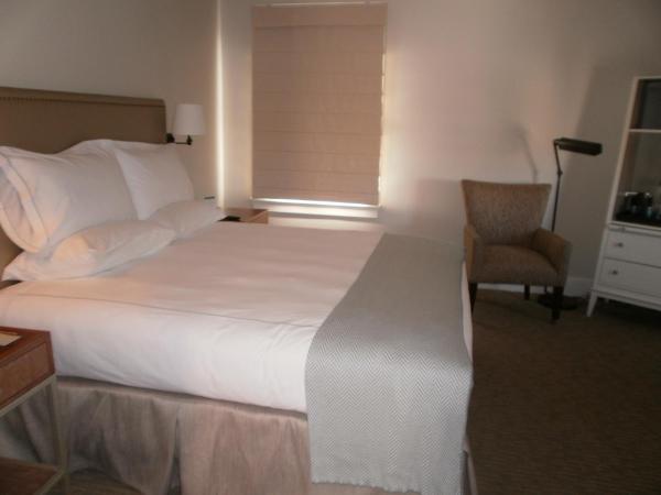 Hotel Parq Central Albuquerque : photo 3 de la chambre chambre lit king-size exécutive