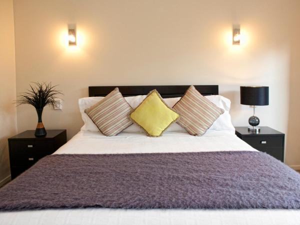 B&B@The Redwoods : photo 1 de la chambre suite