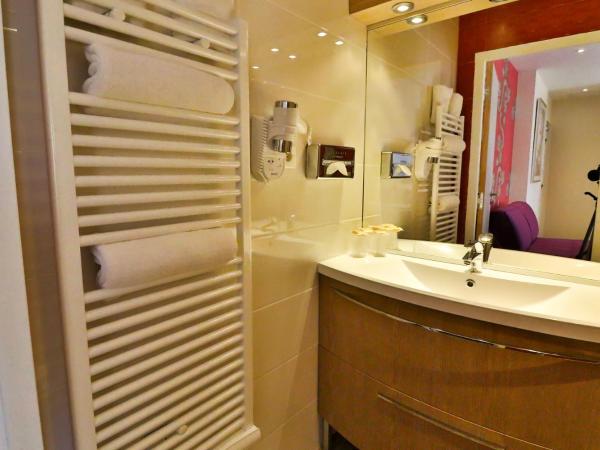 Hôtel Provençal : photo 7 de la chambre chambre confort 