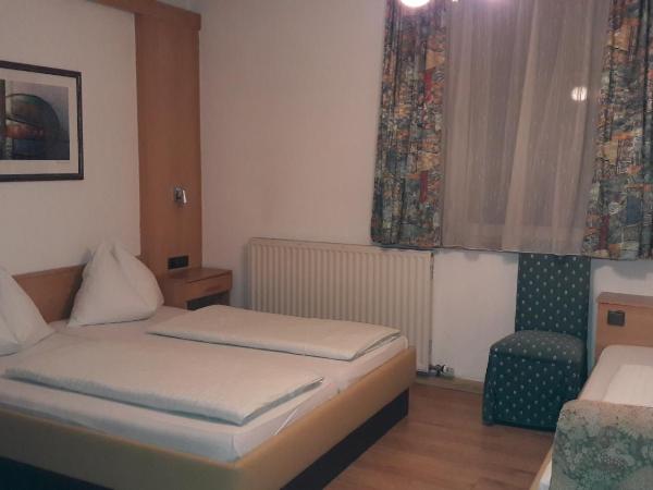 Hotel Tautermann : photo 2 de la chambre chambre familiale - sous-sol