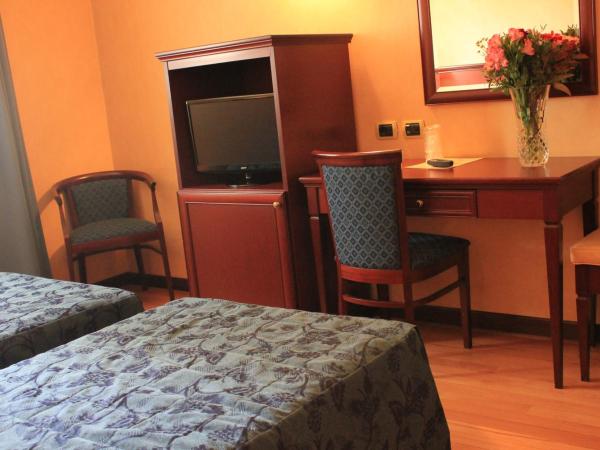 Hotel Terminal : photo 1 de la chambre chambre lits jumeaux