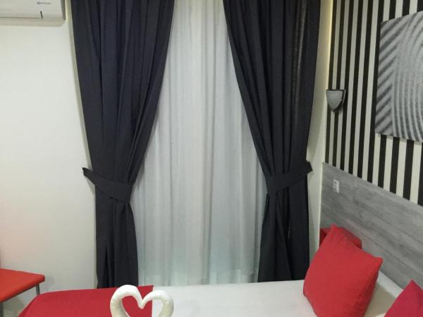Hostal Madrid Sol : photo 1 de la chambre chambre lit queen-size
