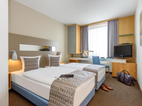 Mercure Hotel Düsseldorf City Nord : photo 4 de la chambre chambre lits jumeaux standard
